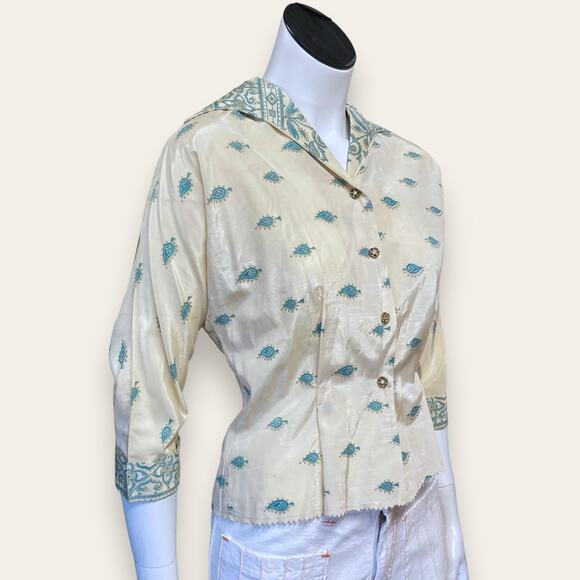 Vintage homemade cream and teal button up with dagger collar - Picture 5 of 6